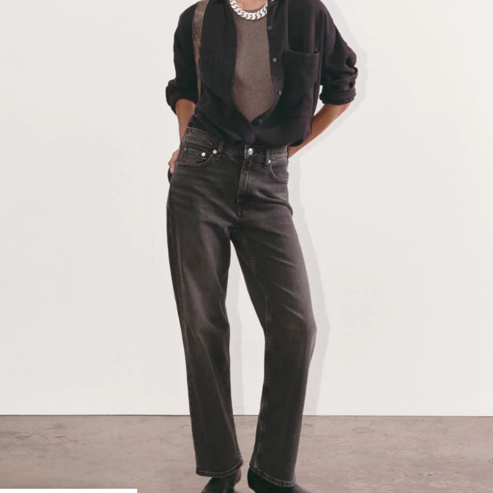 Everlane Cheeky Straight Jean